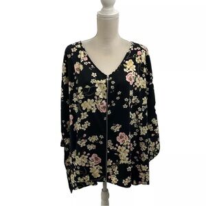 Torrid Floral Zip Up Poncho Cape Size 2 Black Red Floral Oversized